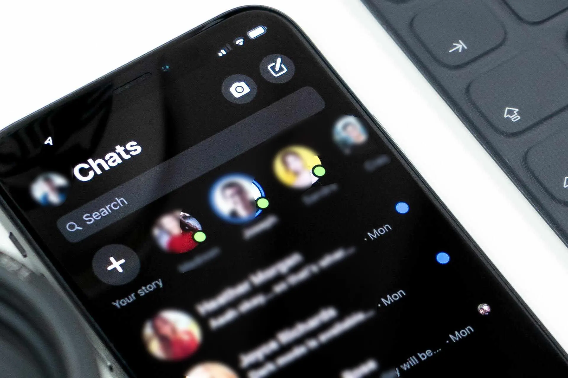 Γιατί δεν μπορώ να δω πότε είναι ενεργός στο Messenger