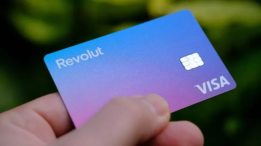 Viber Pay vs PayPal vs Revolut: Ποια Υπηρεσία Πληρωμών Είναι Καλύτερη το 2026; revolut