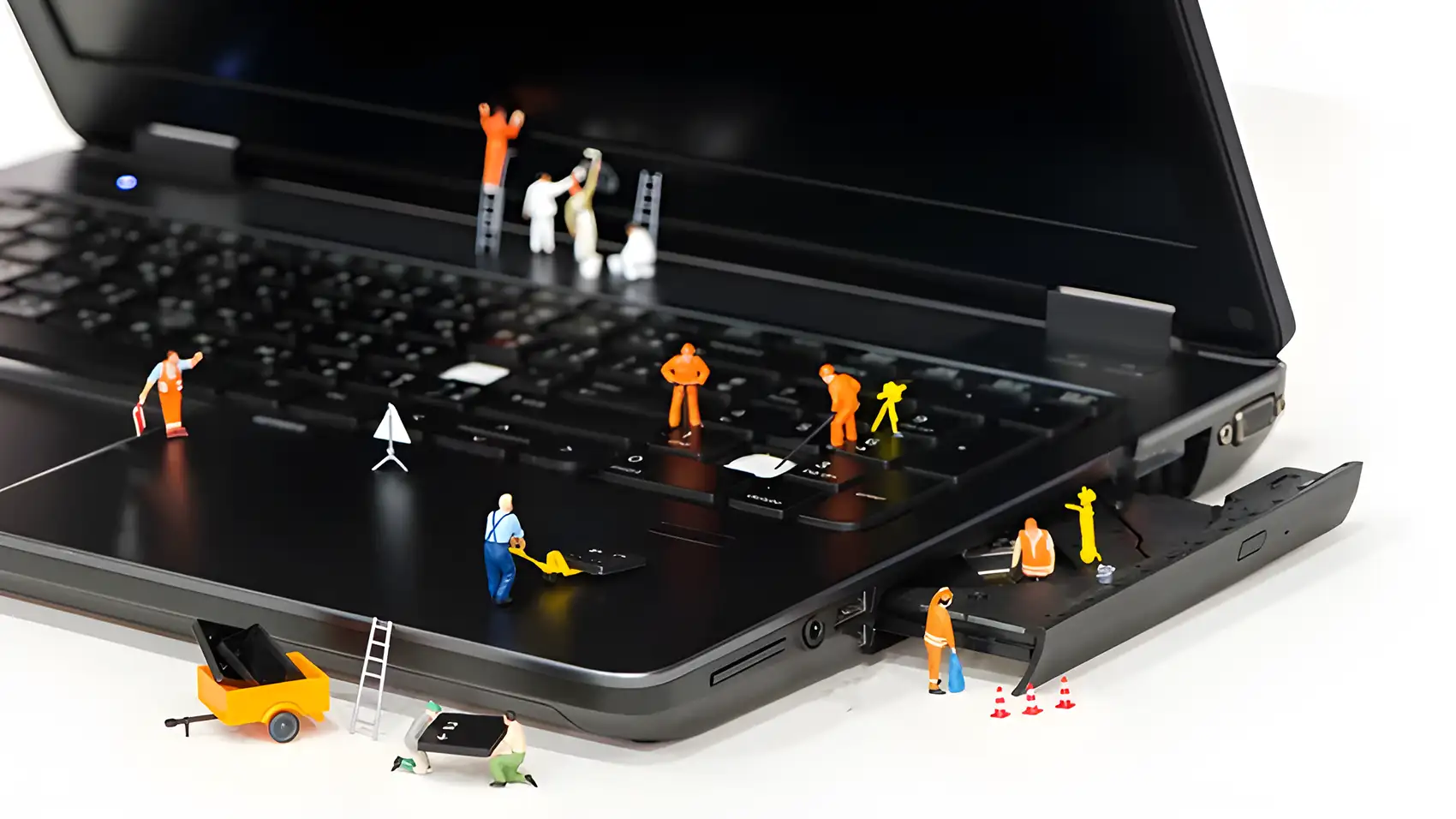 Μεταχειρισμενα laptop ή καινούργια; Τι να αγοράσω; Μεταχειρισμένο Laptop